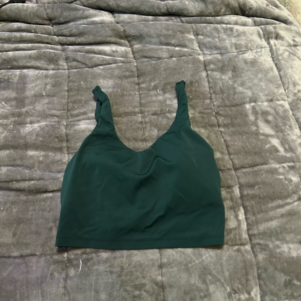 Chic Dark Green Sports Bra